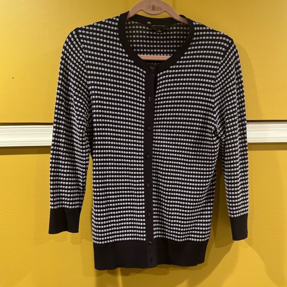 Classic Ann Taylor Navy cardigan with white dots / button up Size M